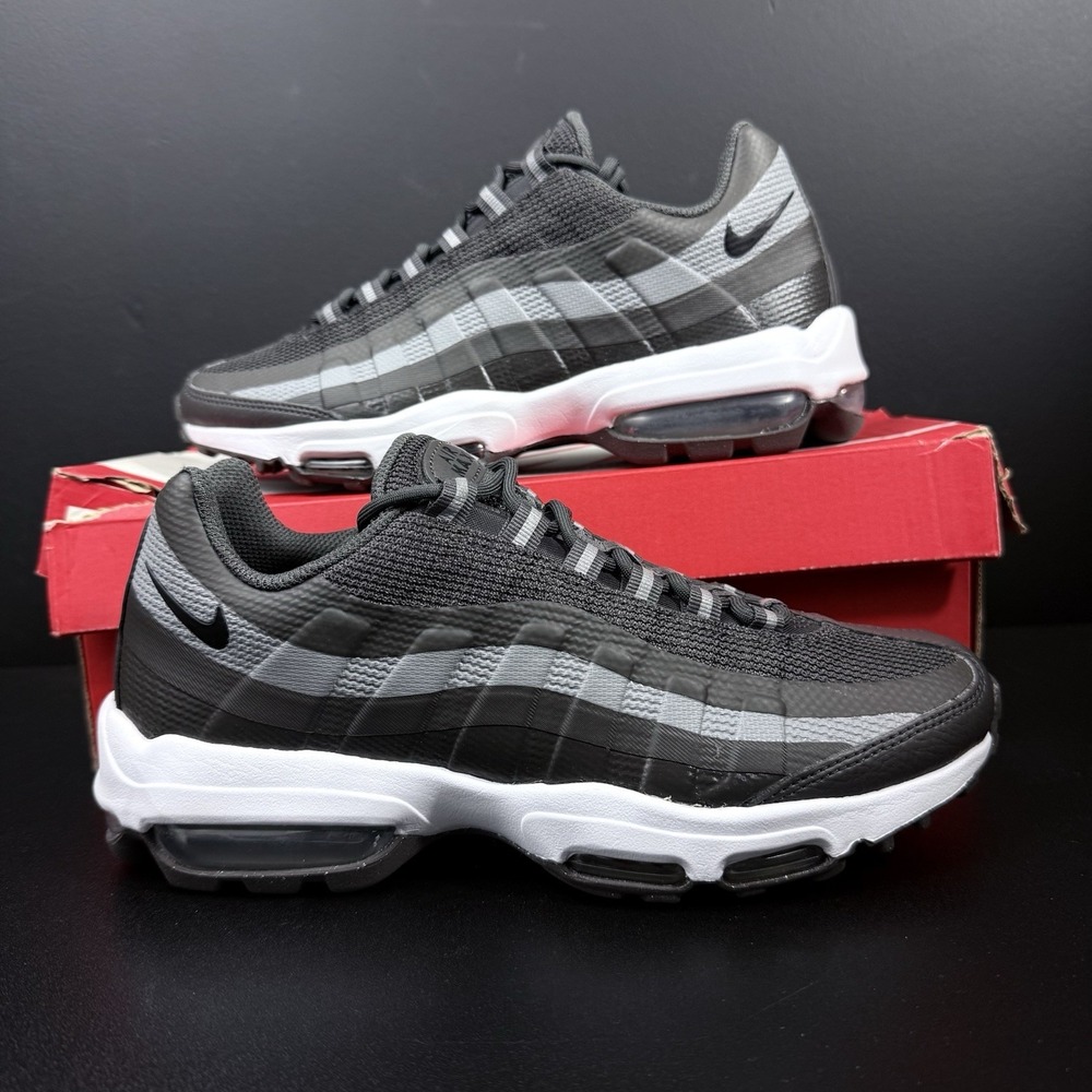 Nike Air Max 95 Ultra Mens Size 7.5 Womens 9 Medium Ash Particle Grey DZ4503-200